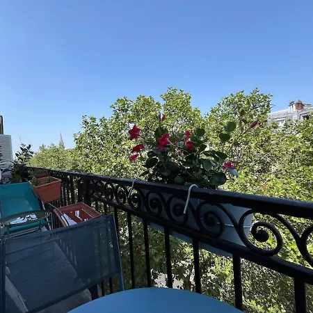 Apartment Bastille - Bright Haussmann-style 3-bedroom With Balcony *