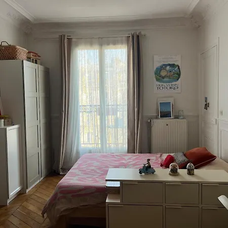 Apartment Bastille - Bright Haussmann-style 3-bedroom With Balcony